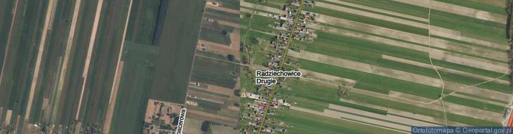 Zdjęcie satelitarne Radziechowice Drugie ul.